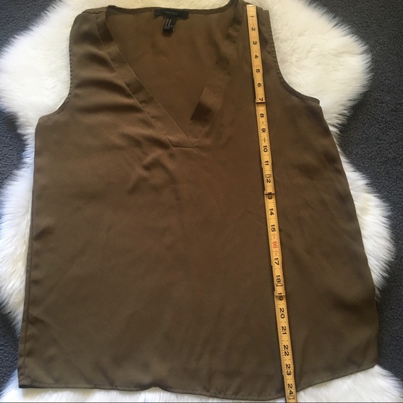 Forever 21 Sleevless top - Picture 5 of 7